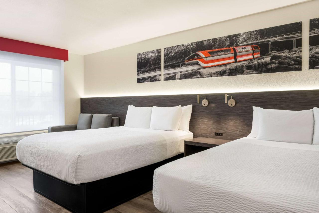 Готель Ramada By Wyndham Anaheim Convention Center Екстер'єр фото